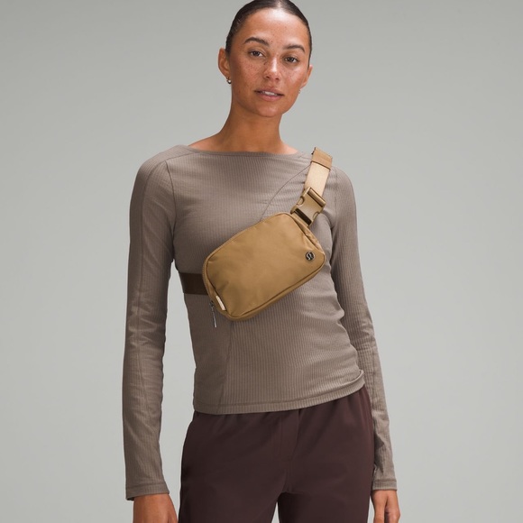 LULULEMON | NWT Allspice Everywhere Belt Bag 1L - Picture 2 of 6